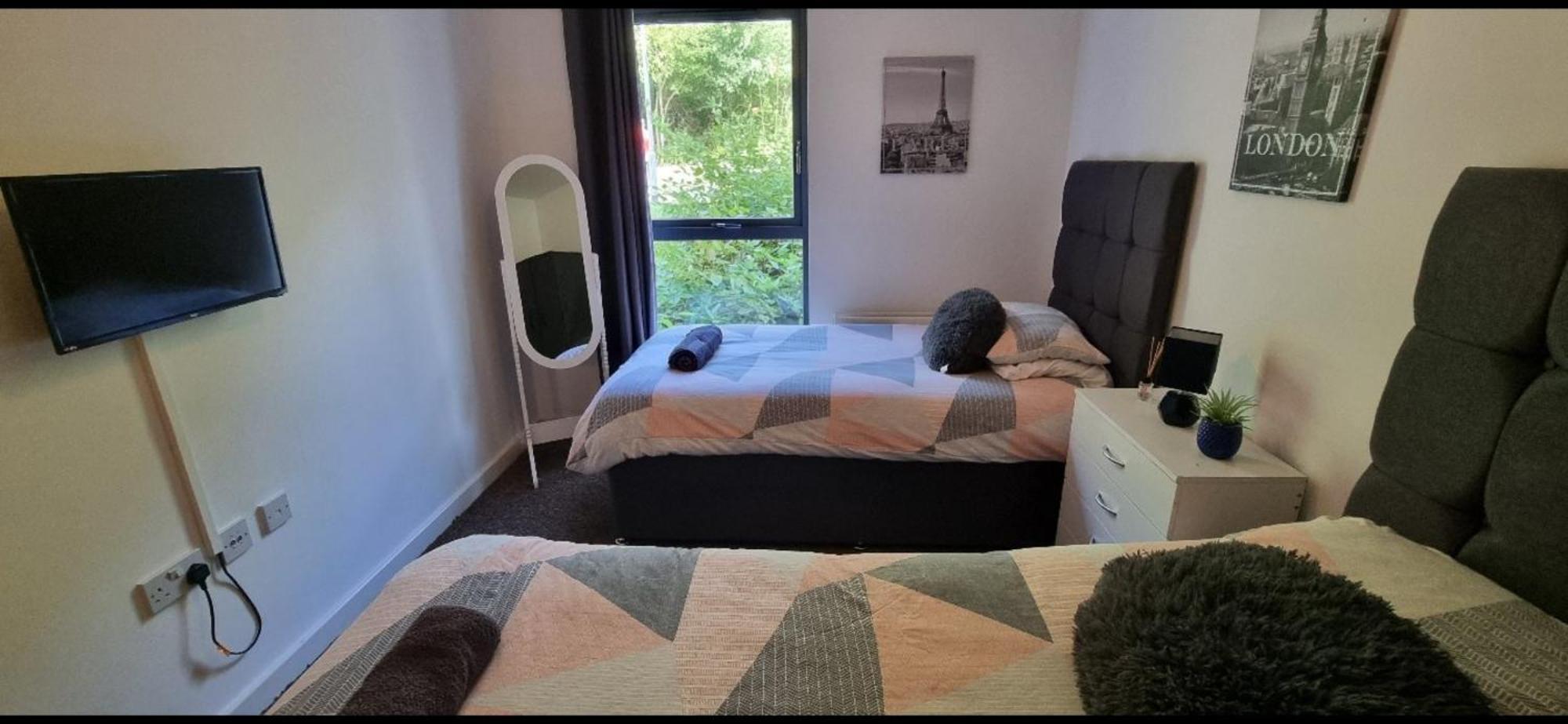 Brentwood Town Retreat - Large 2 Bedroom Apartment Luaran gambar