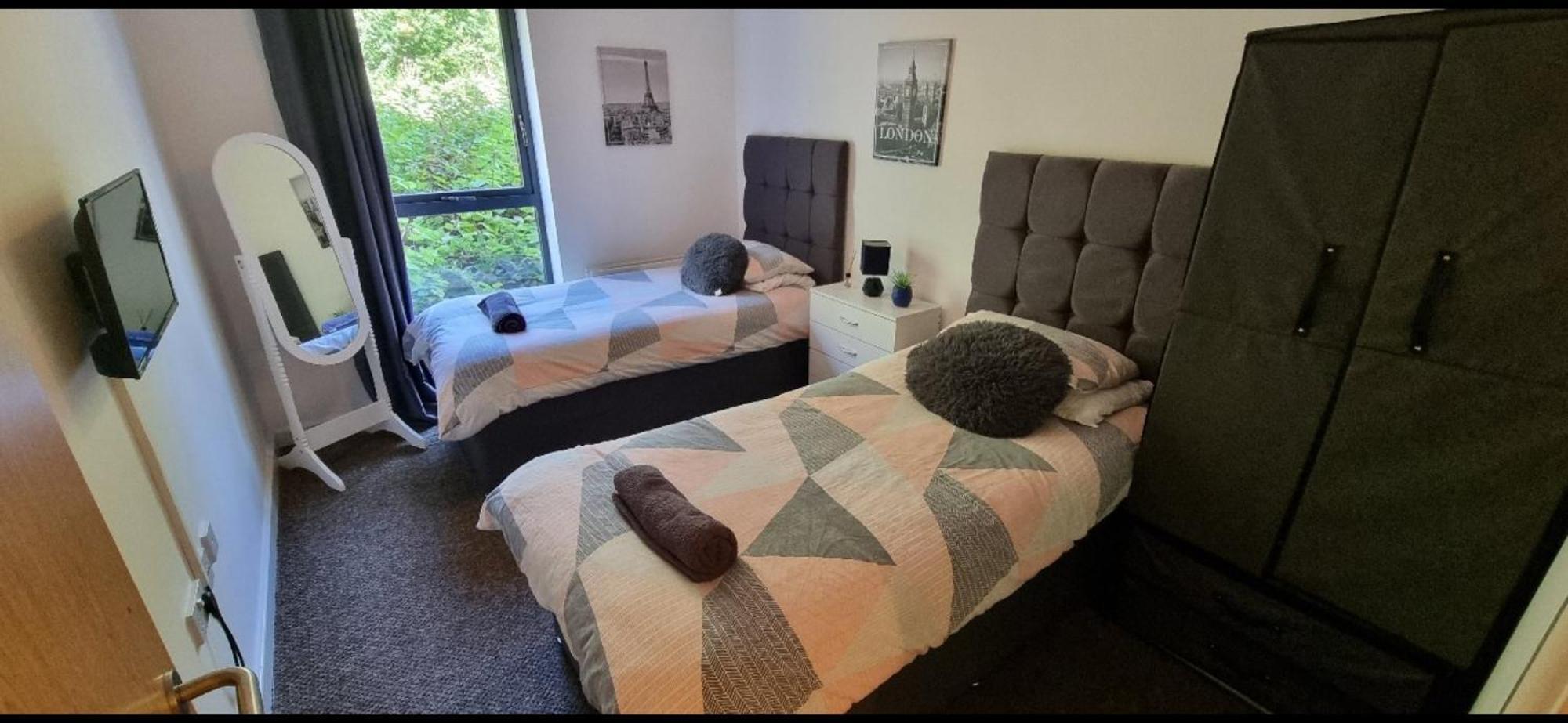 Brentwood Town Retreat - Large 2 Bedroom Apartment Luaran gambar