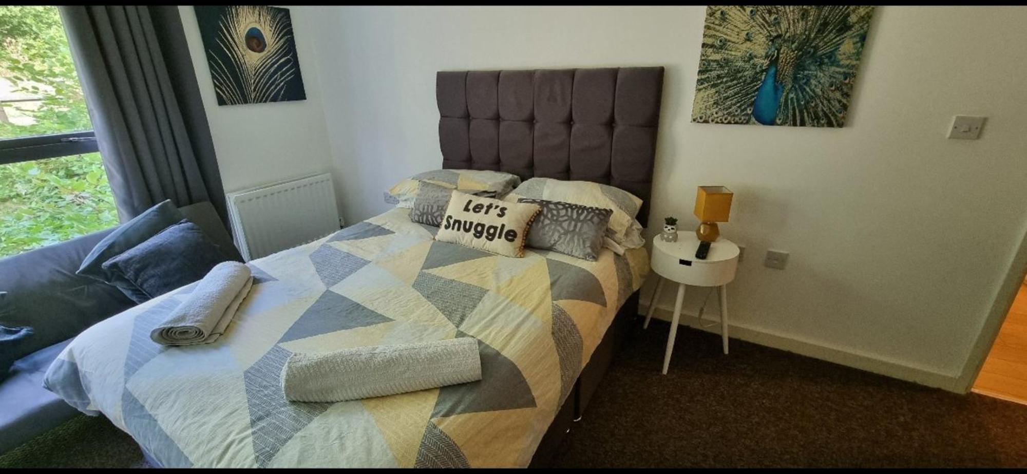 Brentwood Town Retreat - Large 2 Bedroom Apartment Luaran gambar